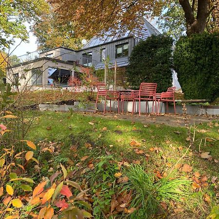 Copper Beech Place Ахим Екстериор снимка